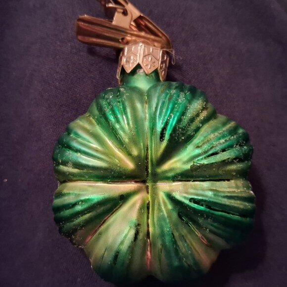 Christopher Radko 2" WEE SHAMROCK clip on ornament - Picture 1 of 8